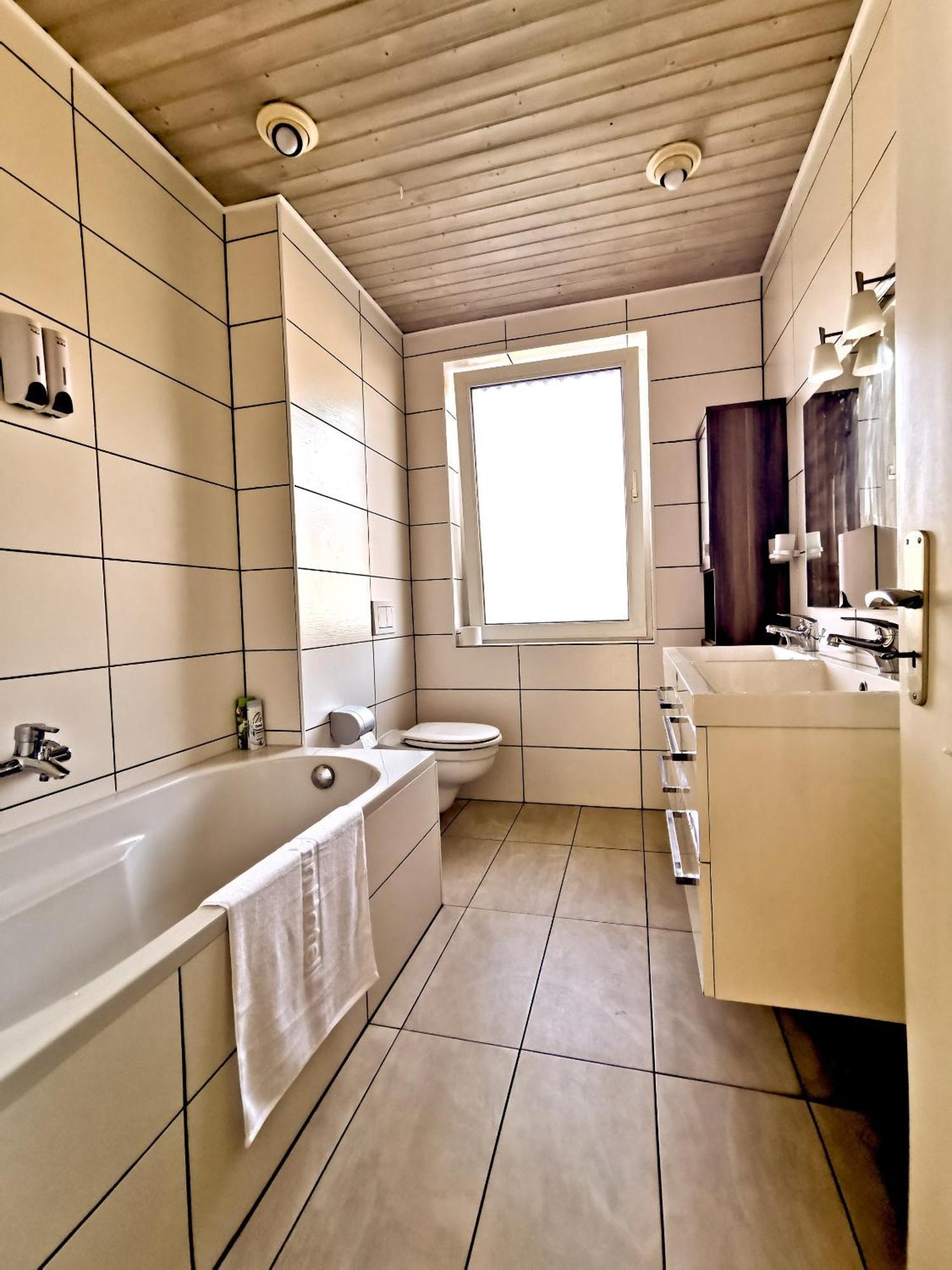Home Inn Hotel Dormagen Habitación foto